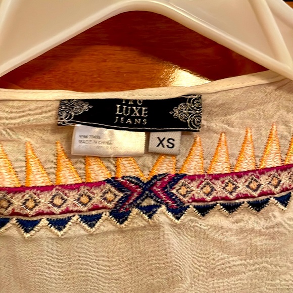 Tru LUXE shirt - Picture 2 of 2